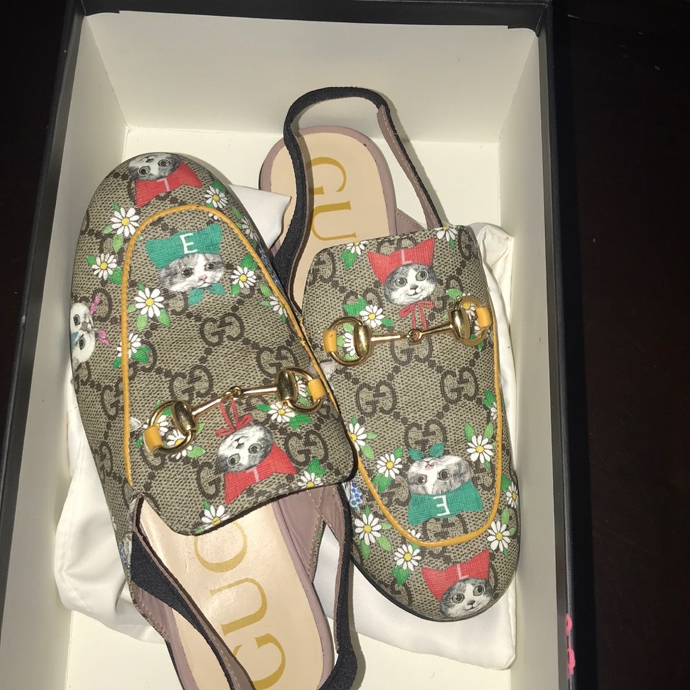 Size 31 Gucci Pets Flats